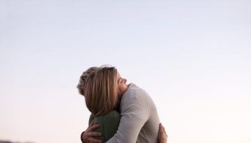 Attachment Styles: Ο οδηγός για να καταλάβεις τις σχέσεις σου