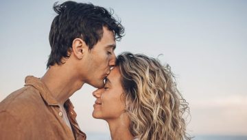 Γιατί το «σε θαυμάζω» κρατά μια σχέση ζωντανή