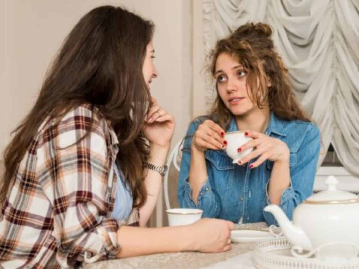 Η φιλία δεν τελειώνει απαραίτητα από μια μεγάλη προδοσία. Συνήθως φθείρεται από κάτι πολύ πιο απλό! | Thats Life. Life as it is!